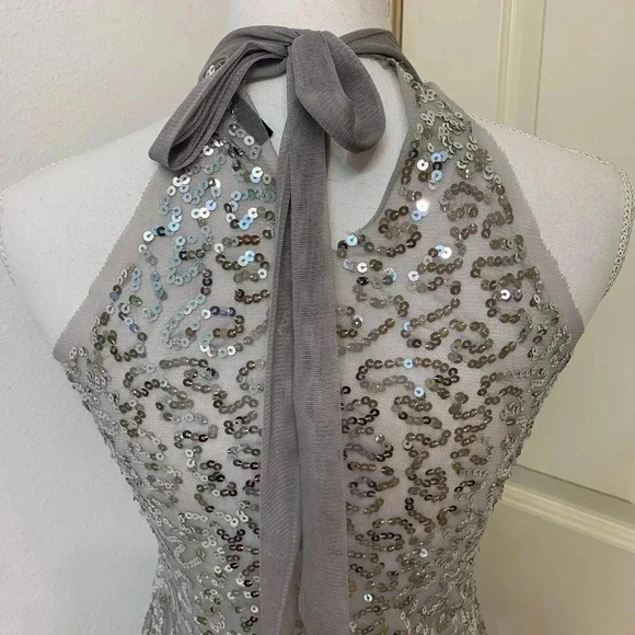 Love Culture Silver Gray Halter Neck Sequined Top S Party Formal - Picture 5 of 8